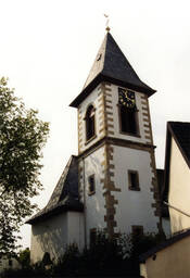 Das Bild zeigt die evangelische Kirche in Gau-Köngernheim