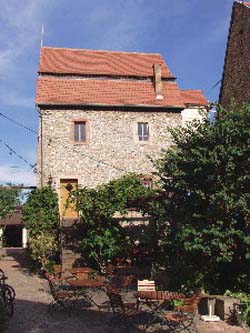 Die Abbildung zeigt das Schlossgut in Wintersheim