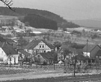 Haus Nr. 20 "Schnieje" um 1960 mit Röthchen