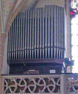 Die Orgel der Firma Seifert von 1931 befand sich über Jahrzehnte auf der Empore der Zornheimer Pfarrkirche.