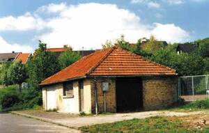 Abb. 3: Ehemaliges Spritzmittelmischhaus in der "Bildcheshohl" (Rothweg) 1990; wurde 1997 abgerissen