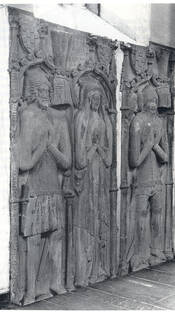 Zu sehen ist das Grabmahl des Grafen Simon II. von Sponheim, der um 1270 geboren wurde und 1336/37 starb, sowie der Elisabeth von Valkenberg, geboren um 1335