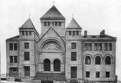 Postkarte der neuen Synagoge in der Rochusstraße in Bingen. Unbekannter Autor ca. 1920er