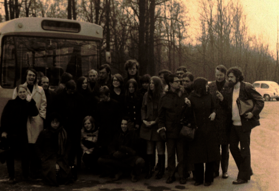 Gruppenfoto vor dem Besuch des Stahlwerks Sisak (rechts der Autor) während der Zagreb-Reise von Mainzer Studierenden im Februar/März 1971.