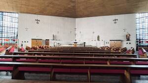 Innenraum der katholischen Kirche Waldalgesheim