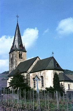Die alte Pfarrkirche St. Martin in Ellenz um 1975