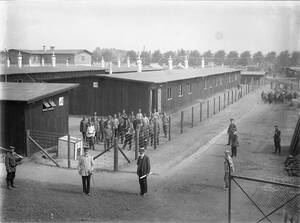Das Bild zeigt das Kriegsgefangenenlager Pfiffligheim, um 1917