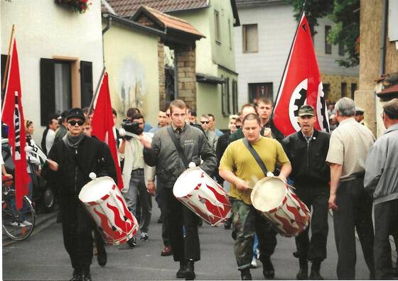 Neo-Nazi- Aufmarsch in Biebelsheim 1992
