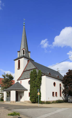 Die evangelische Kirche Waldalgesheim wurde 1937/38 errichtet.