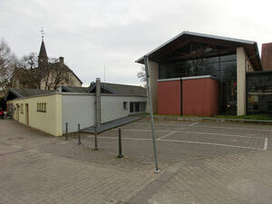 Abb. 2: Katholisches Pfarrzentrum und Kindergarten, 2023